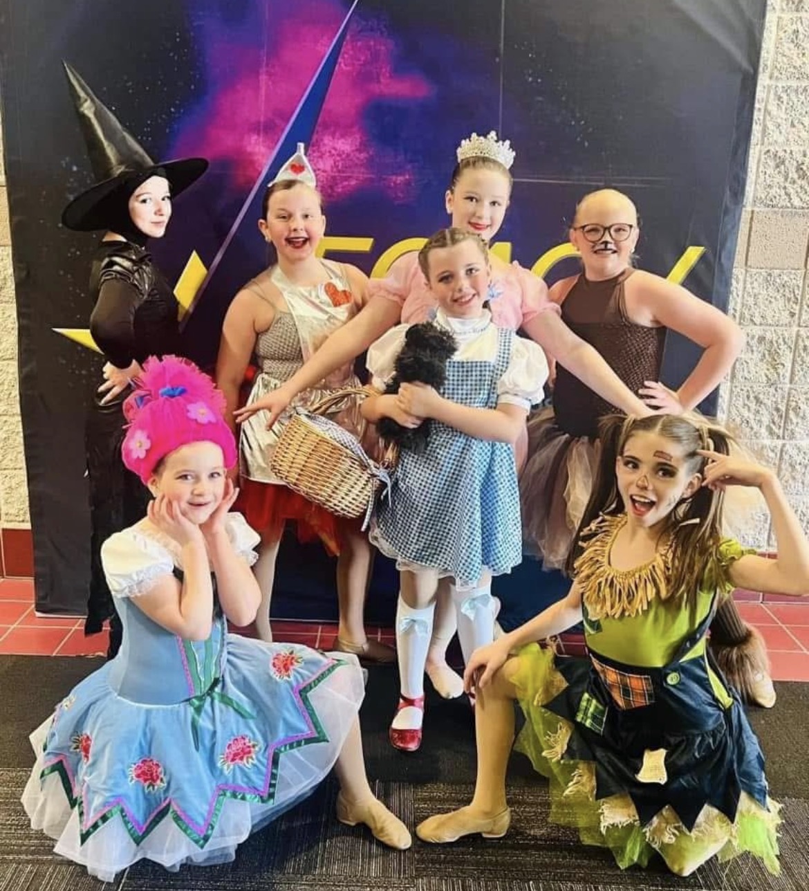 Dance With Chloe photo 4